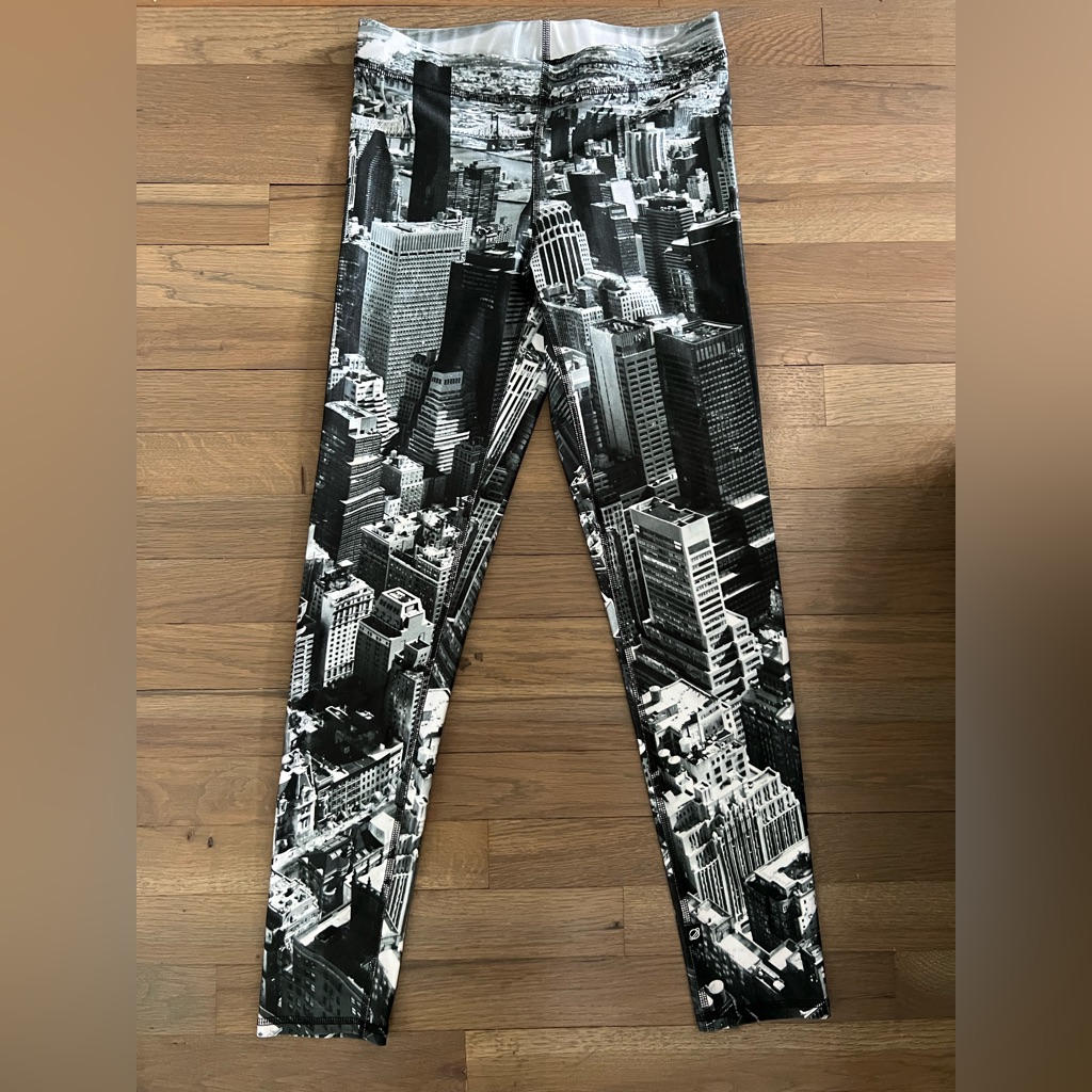 Womens Terez Nyc Skyline Leggings Size Medium